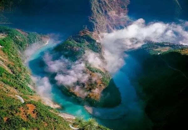 云南暑假游-發(fā)現(xiàn)自然奇跡,融入多元文化的驚喜之旅!